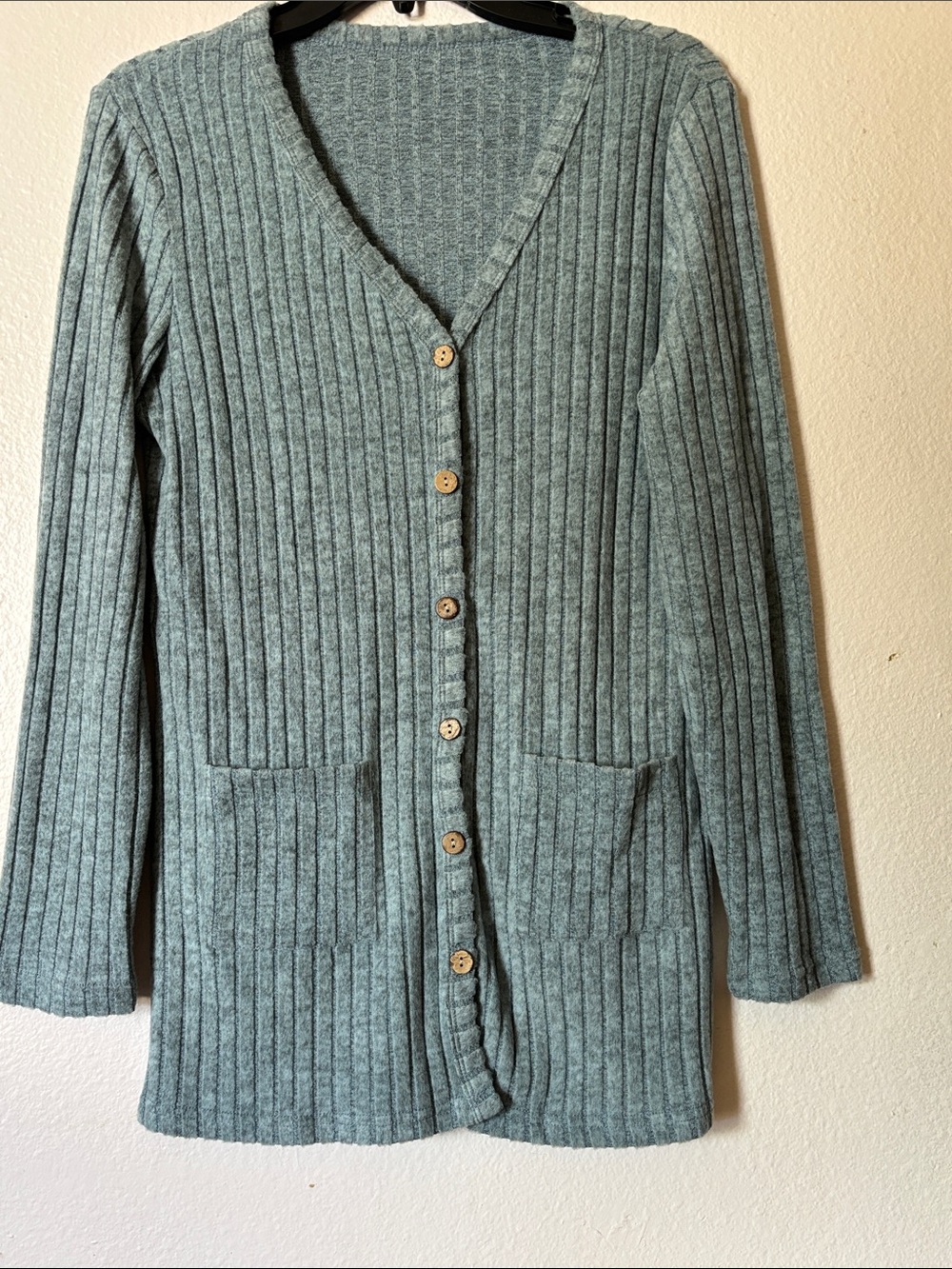 Cozy Ribbed Knit Button Down Cardigan Sweater with Pockets Light Blue Size S
